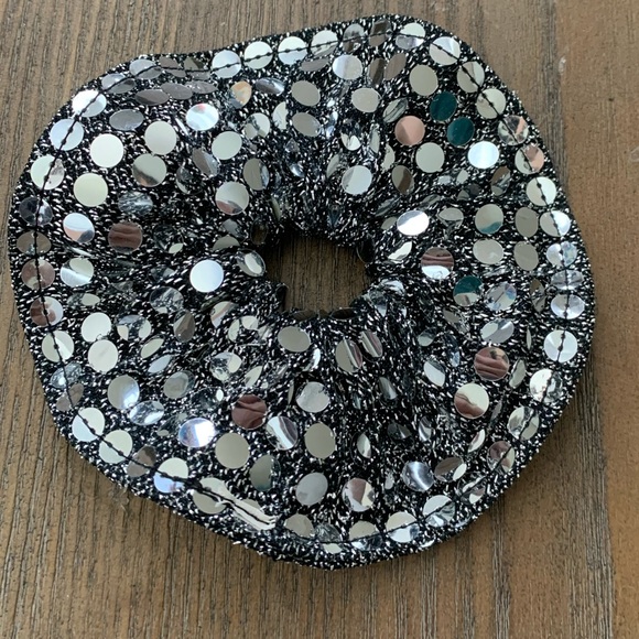 Set of 3 Vintage Dance Costume Scrunchies - Picture 3 of 5